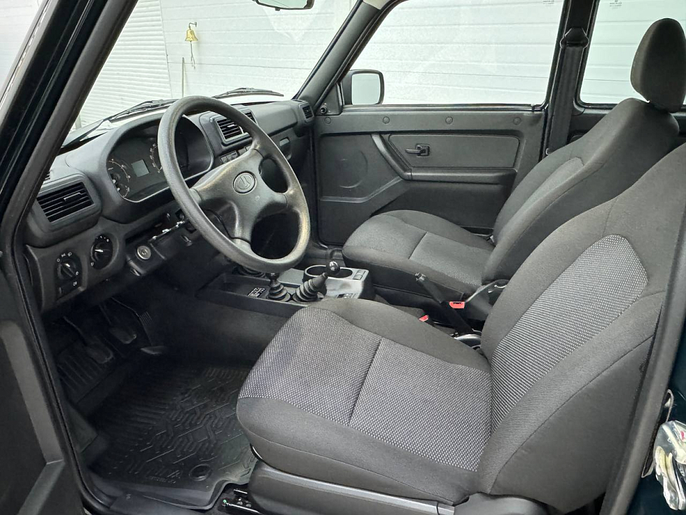 Lada (ВАЗ) Niva Legend Urban'24, зеленый