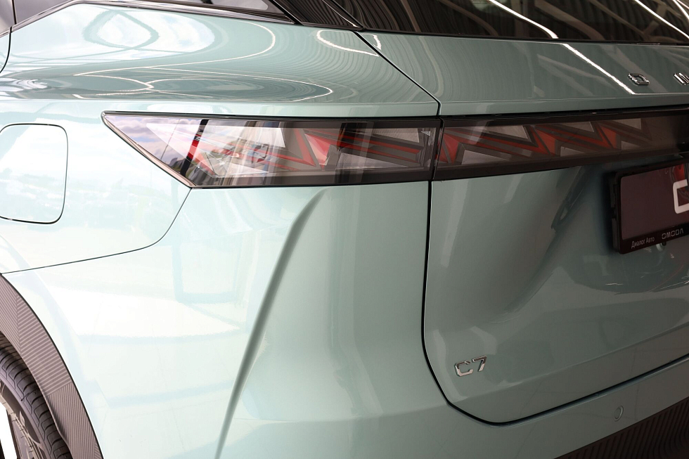 Omoda C7 Драйв, зеленый