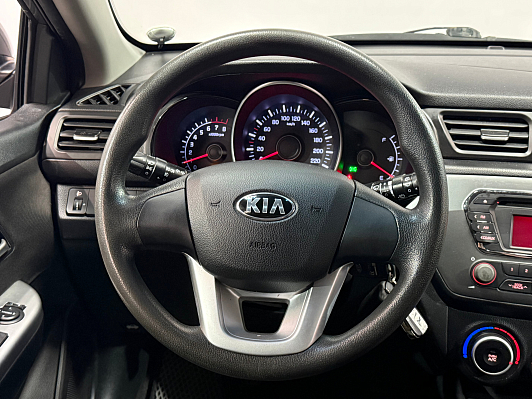 Kia Rio, 2013 года, пробег 125000 км