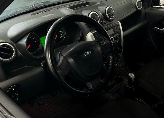 Lada (ВАЗ) Granta Luxe Prestige Glonass 21917-52-00E, 2016 года, пробег 138763 км