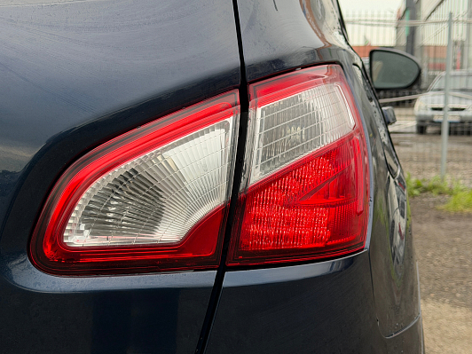 Nissan Qashqai SE, 2011 года, пробег 228900 км