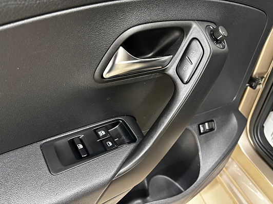 Volkswagen Polo Trendline, 2016 года, пробег 161328 км