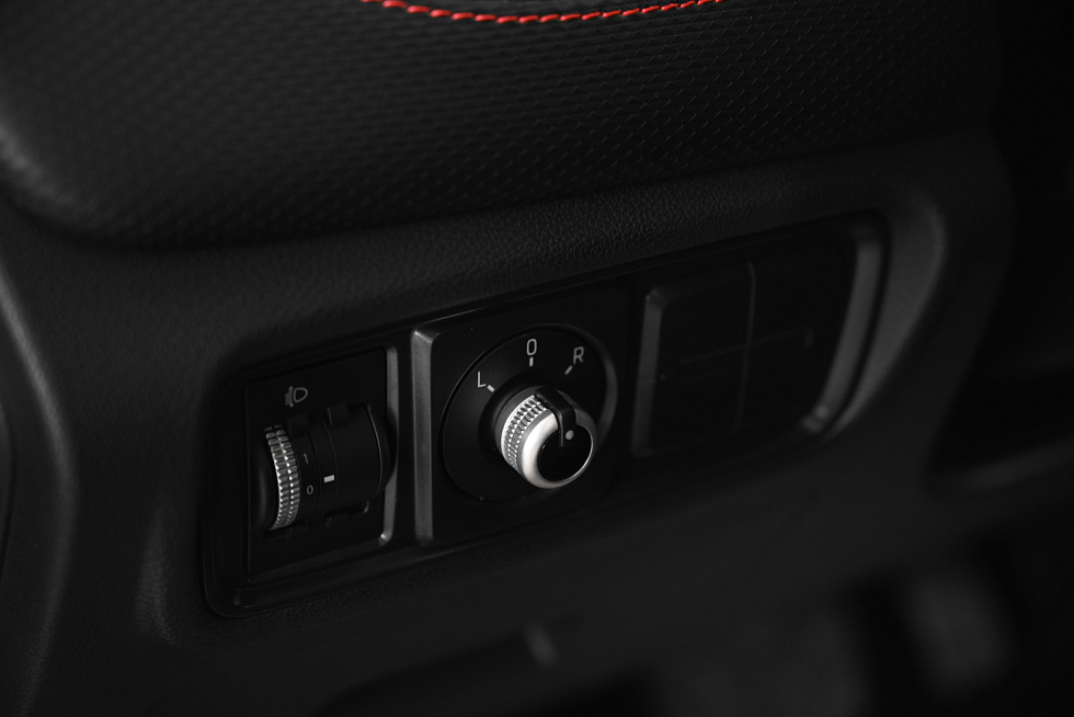 JAC J7 Luxury, черный