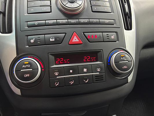 Kia Ceed, 2011 года, пробег 199306 км