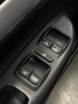 Skoda Octavia Ambition, 2011 года, пробег 175000 км