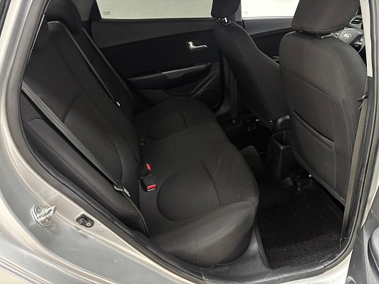 Kia Rio Luxe, 2014 года, пробег 249661 км