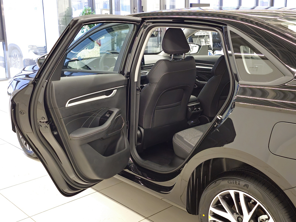 Belgee S50 Актив, черный