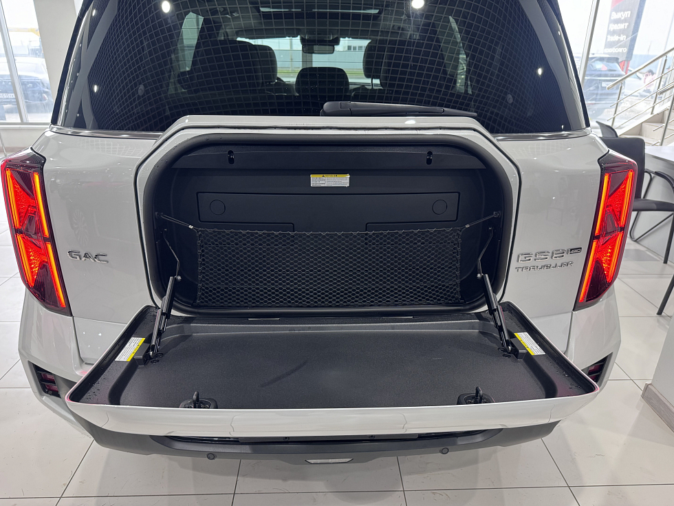 GAC GS8 GX Traveller, белый