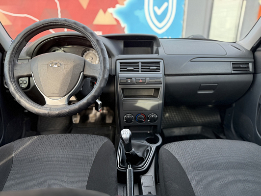 Lada (ВАЗ) Priora Standard 21702-40-050, 2018 года, пробег 88911 км