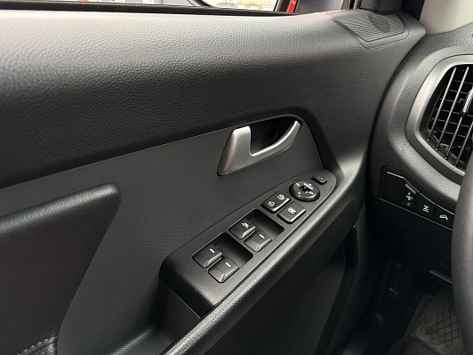 Kia Sportage Premium, 2012 года, пробег 198100 км