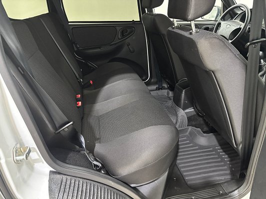 Lada (ВАЗ) Niva Travel Классик'24, 2024 года, пробег 16904 км