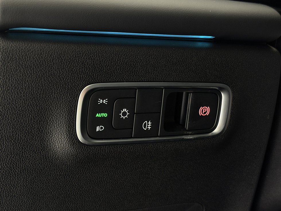 Omoda C7 Active, зеленый