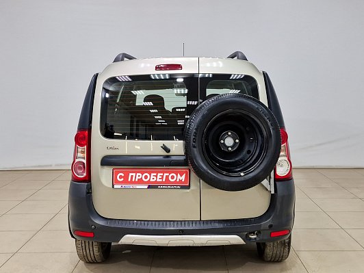 Lada (ВАЗ) Largus Luxe Glonass (7 мест) (2018-2019), 2019 года, пробег 212345 км