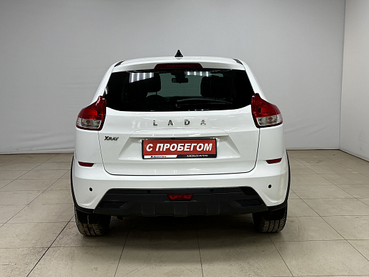 Lada (ВАЗ) XRAY Top Prestige (2015-2016), 2016 года, пробег 133620 км