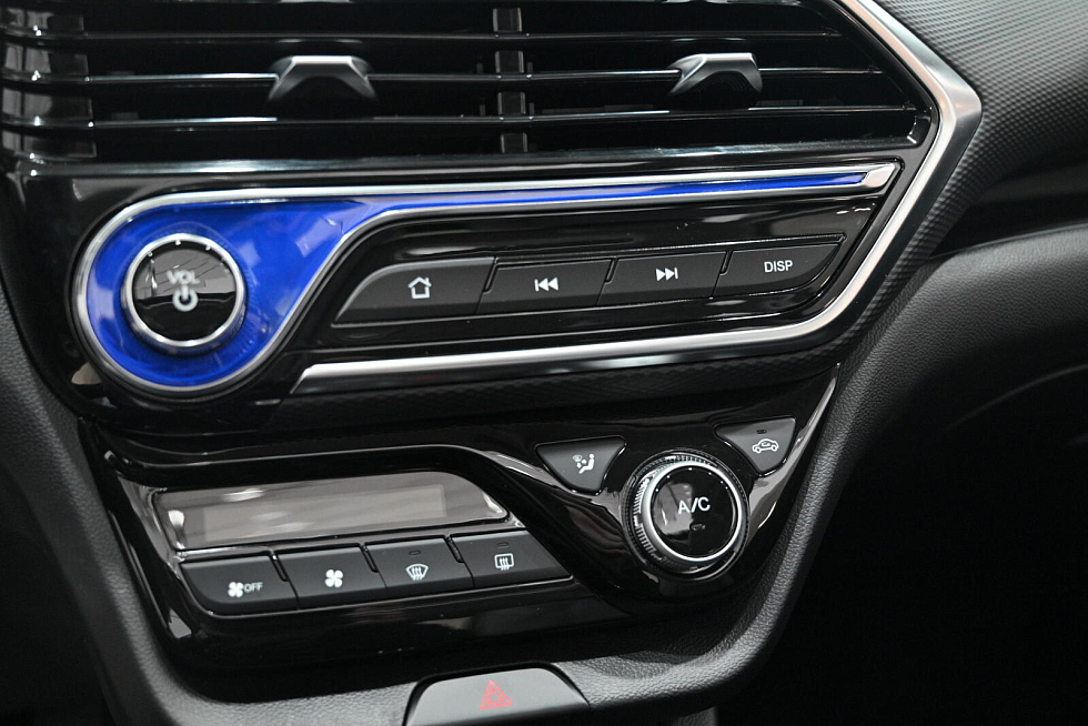 Changan Alsvin Комфорт, черный