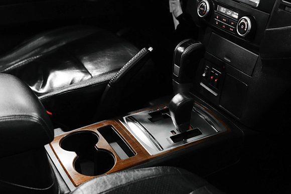 Mitsubishi Pajero Ultimate, 2007 года, пробег 197701 км