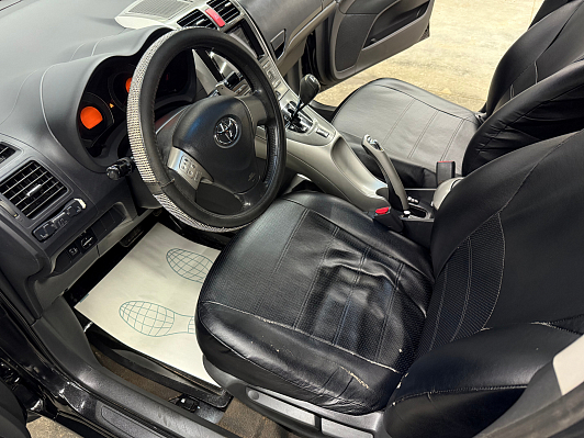 Toyota Auris, 2008 года, пробег 188629 км