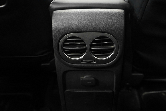 Volkswagen Tiguan, 2009 года, пробег 178244 км
