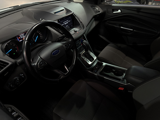 Ford Kuga, 2016 года, пробег 101400 км