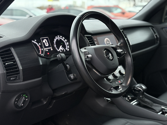 Skoda Kodiaq Hockey Edition, 2020 года, пробег 56000 км