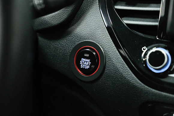 Hyundai Solaris Elegance + Prestige + Style, 2020 года, пробег 119612 км