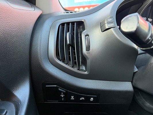 Kia Sportage Prestige, 2011 года, пробег 216570 км