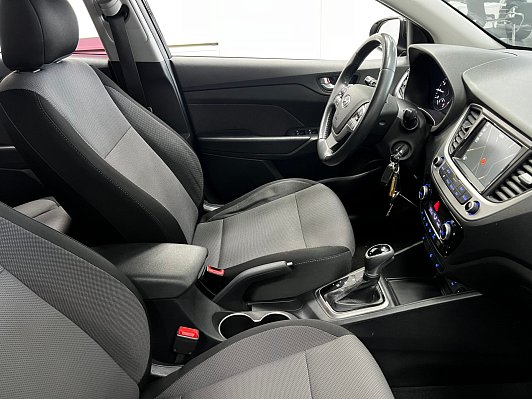 Hyundai Solaris Elegance, 2018 года, пробег 123241 км