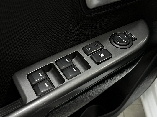 Kia Rio, 2015 года, пробег 190000 км