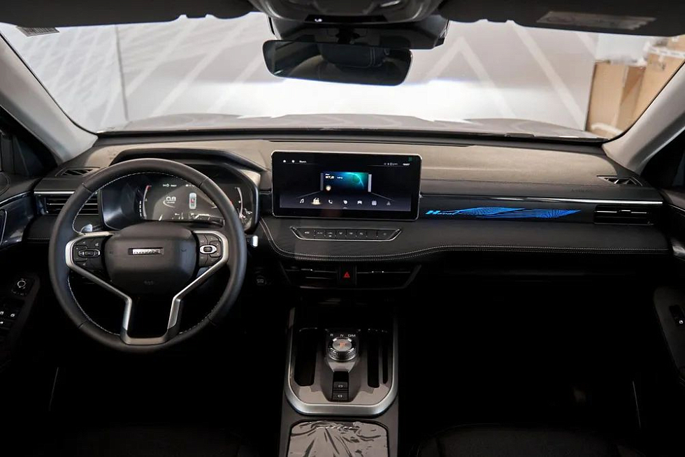 Haval Jolion Premium, черный