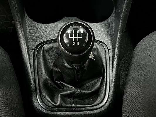 Volkswagen Polo Trendline, 2015 года, пробег 158000 км