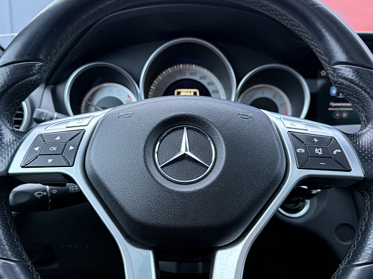 Mercedes-Benz C-Класс, 2012 года, пробег 241159 км