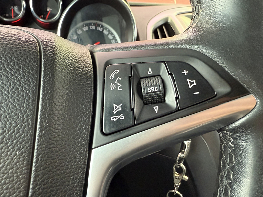 Opel Astra Cosmo, 2014 года, пробег 132205 км