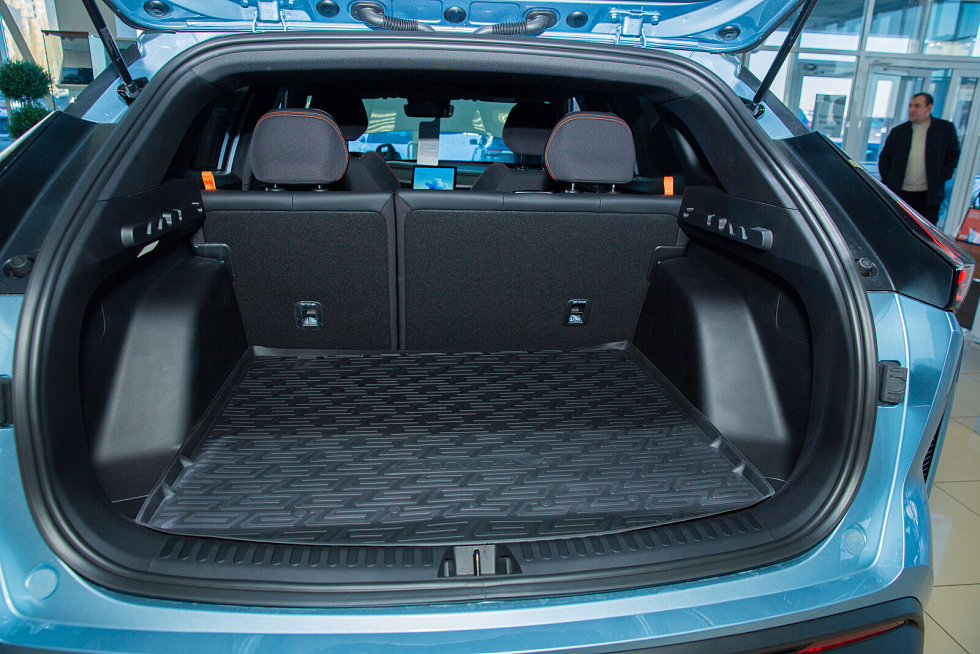 Geely Cityray Luxury, голубой