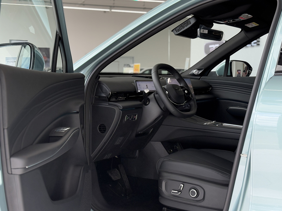 Omoda C7 Active, зеленый