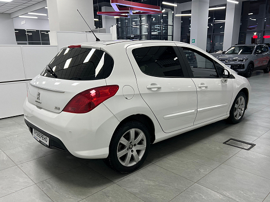 Peugeot 308 Allure, 2012 года, пробег 130000 км