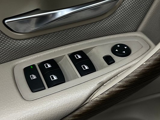 BMW 3 серии 320d xDrive Luxury Line, 2013 года, пробег 190000 км