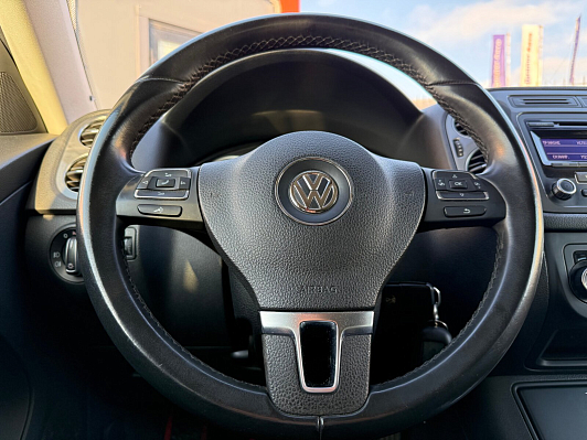 Volkswagen Tiguan Adventure, 2014 года, пробег 199846 км