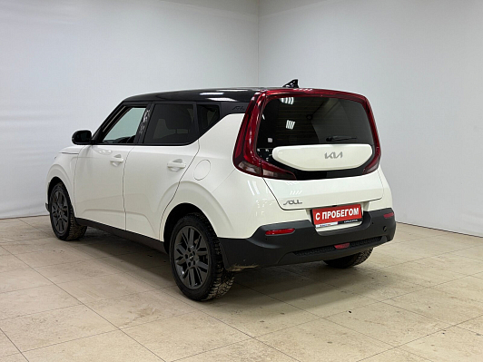 Kia Soul Luxe, 2022 года, пробег 55238 км
