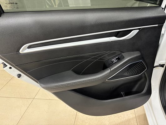 Geely Emgrand Flagship, 2024 года, пробег 47035 км