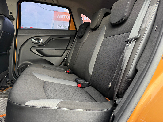 Lada (ВАЗ) XRAY Comfort, 2019 года, пробег 181000 км