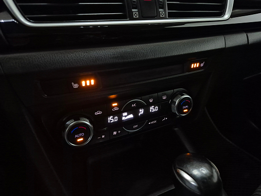 Mazda 3 Active+, 2015 года, пробег 168149 км