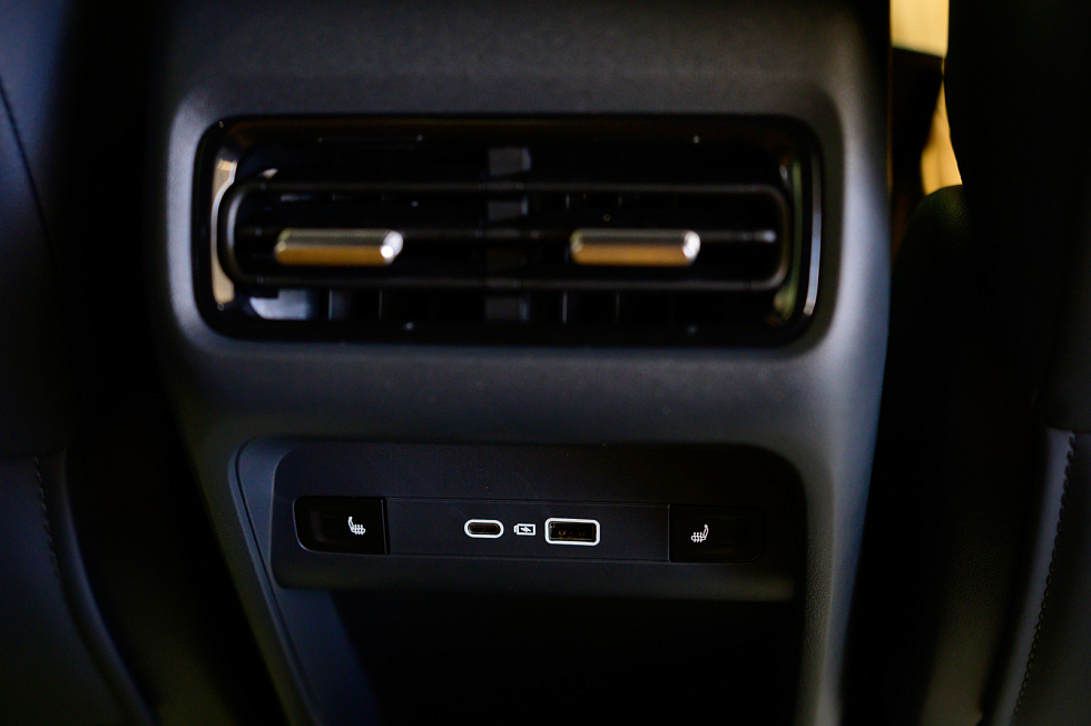 Geely EX5 EM-i Макс, зеленый