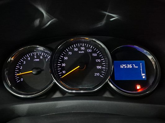 Renault Sandero Confort, 2016 года, пробег 125366 км