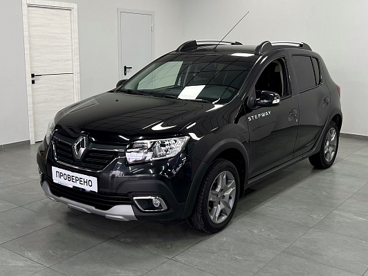 Renault Sandero Stepway Life, 2018 года, пробег 111000 км