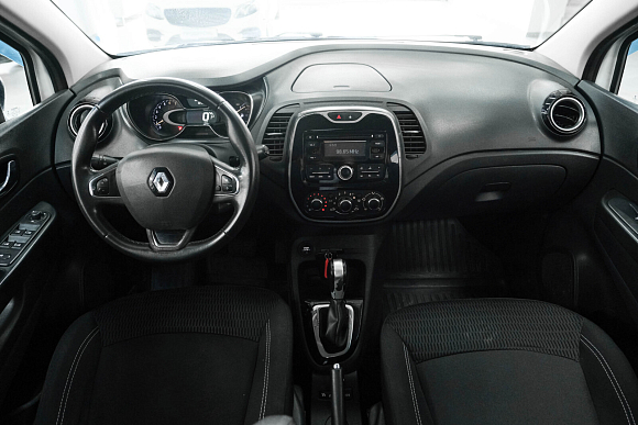 Renault Kaptur Life, 2017 года, пробег 167000 км
