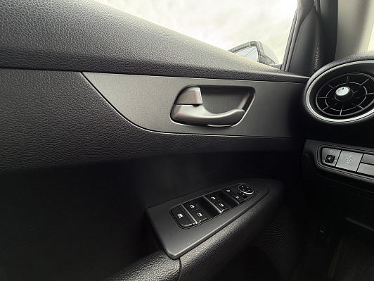 Kia Cerato Comfort, 2019 года, пробег 95375 км