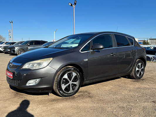Opel Astra Cosmo, 2011 года, пробег 140765 км