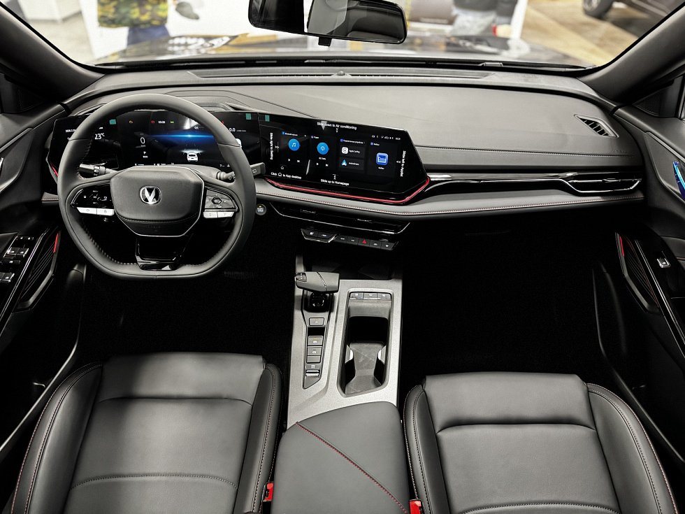 Changan CS35 Max Техно, серый