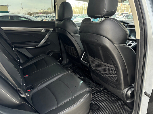 Geely Atlas Pro Flagship, 2023 года, пробег 137000 км