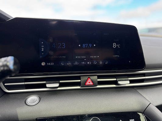 Hyundai Elantra Premium Edition, 2021 года, пробег 18993 км